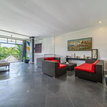 Villa Lingkar 89A Canggu Екстериор снимка
