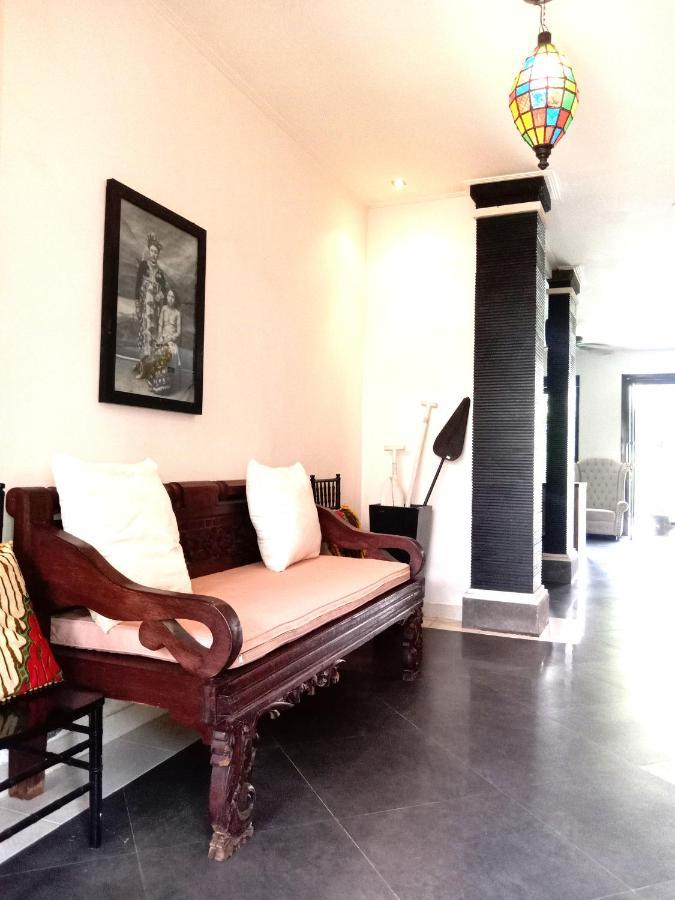 Villa Lingkar 89A Canggu Екстериор снимка