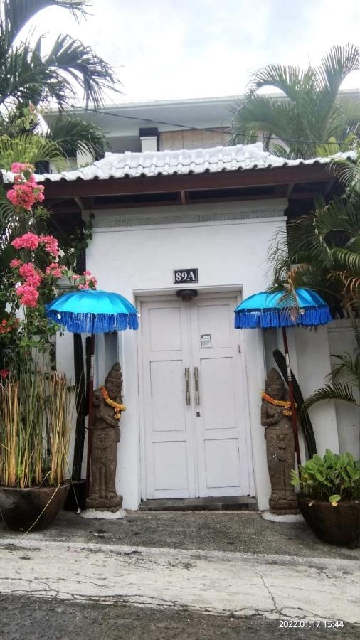 Villa Lingkar 89A Canggu Екстериор снимка