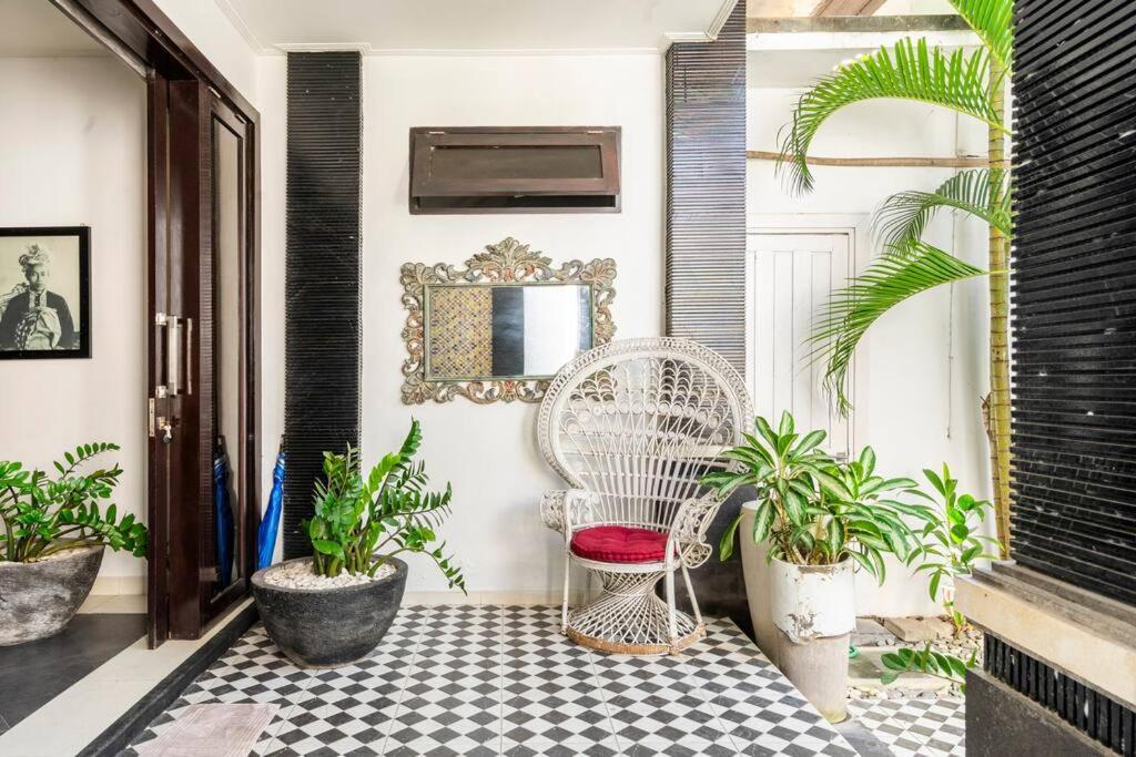 Villa Lingkar 89A Canggu Екстериор снимка